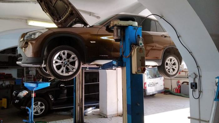 výměna čepů BMW